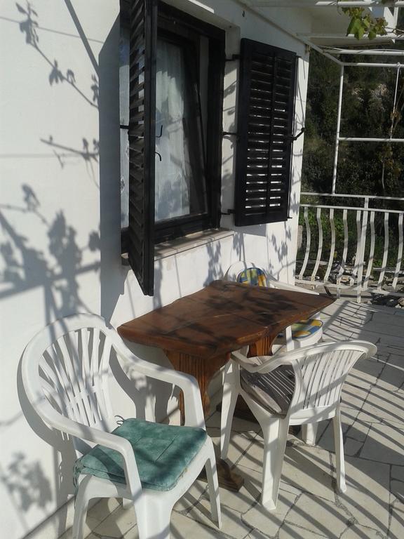 Apartmani Slavko Tuka Orebić Rum bild